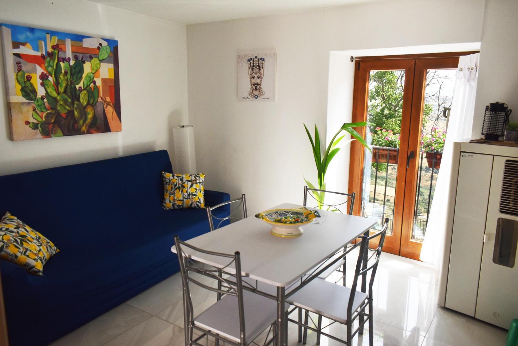 Casa Vacanze La Dimora Di Santa Barbara Petralia Soprana Kültér fotó